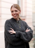 Porträt Linda Suhens, Verwaltungsleitung Porträt Linda Suhens, Verwaltungsleitung